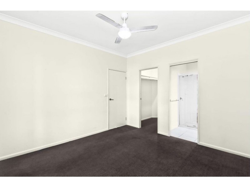 10 Steward Drive, Oran Park NSW 2570