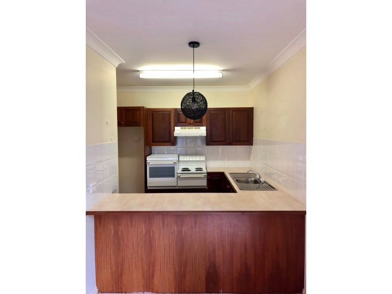 2/52-56 BROUGHTON STREET, Camden NSW 2570