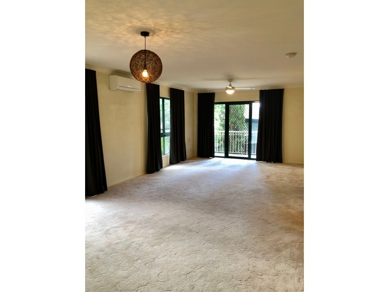 2/52-56 BROUGHTON STREET, Camden NSW 2570
