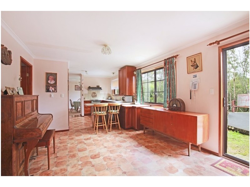 250 Calf Farm Rd, Mount Hunter NSW 2570