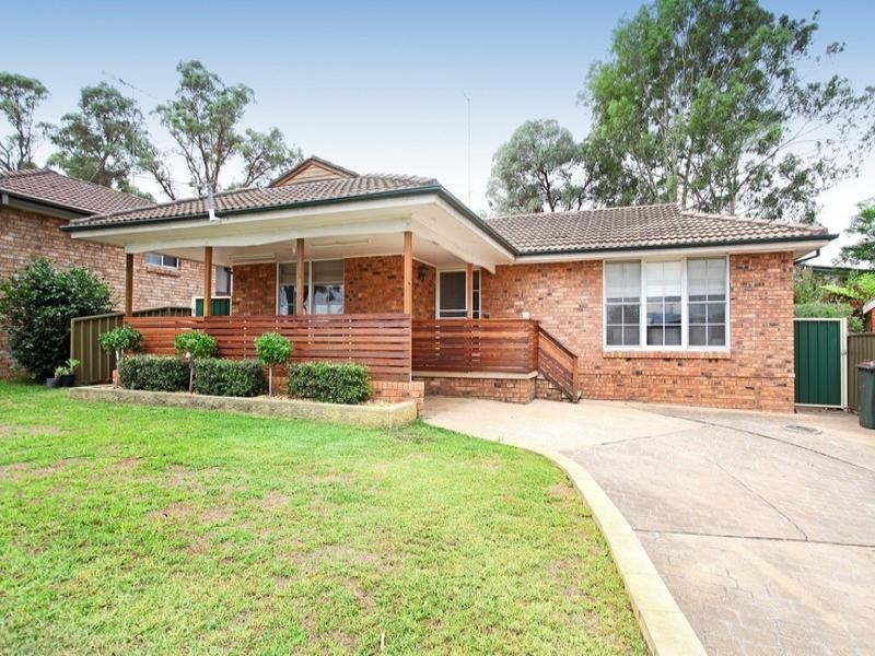 7 Flinders Avenue, Camden South NSW 2570