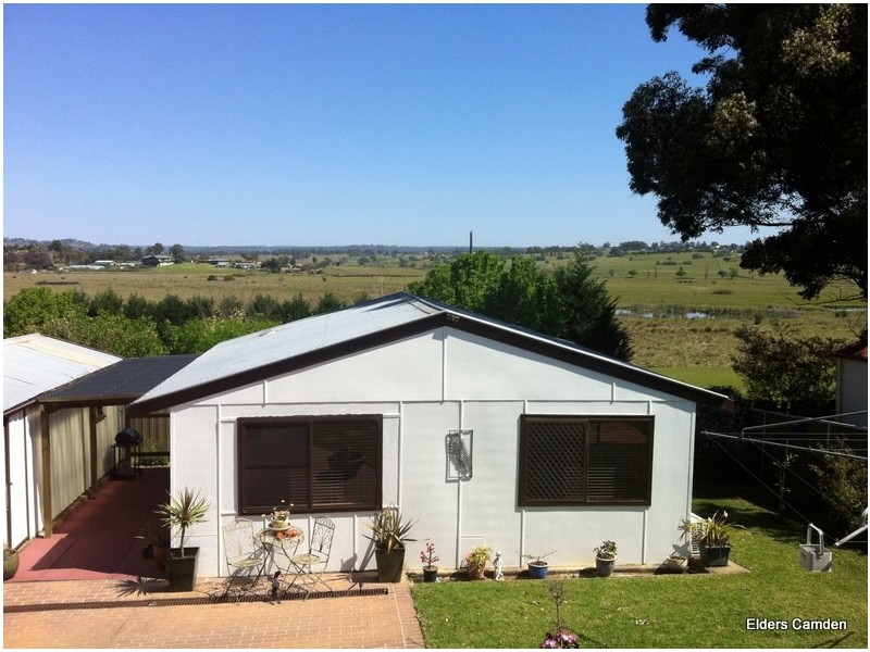 31  Pindari Avenue, Camden NSW 2570