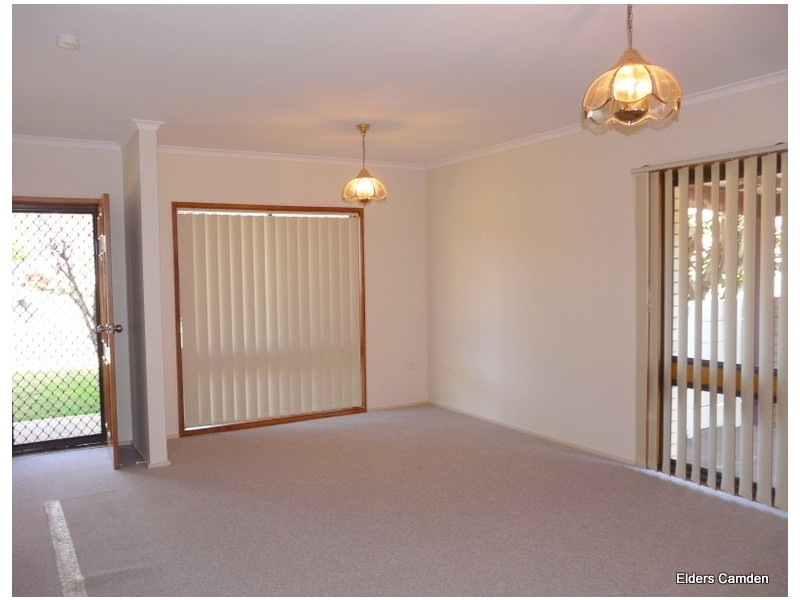 64/31 Crookston Drive, Camden South NSW 2570