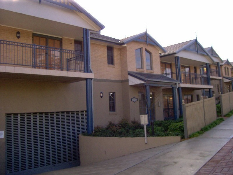 30/1-7  Barsden Street, Camden NSW 2570