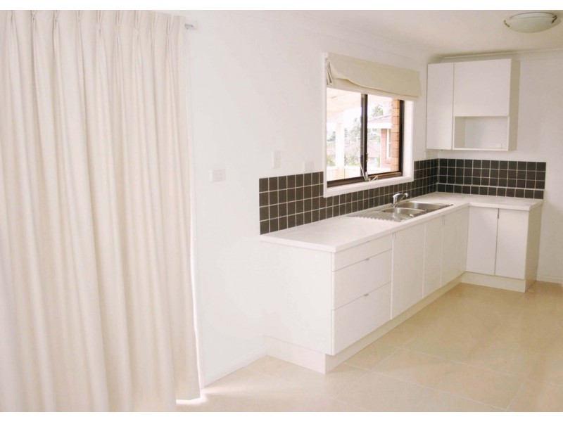 12 Bourke Place, Camden South NSW 2570