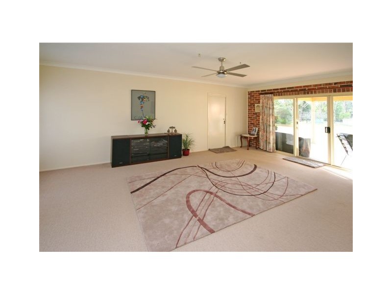 61 Kundabung Street, Belimbla Park NSW 2570
