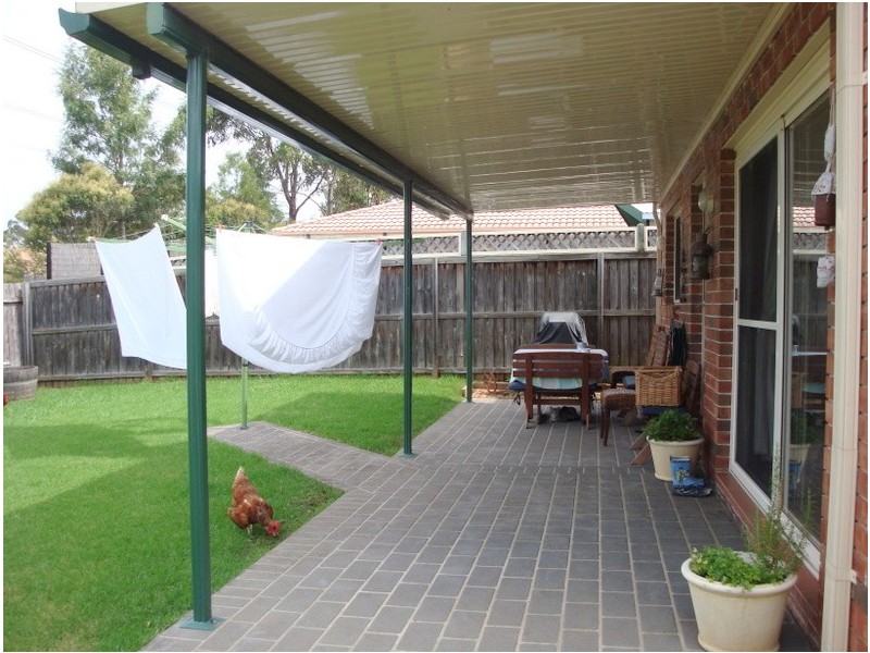 18 Steamer Place, Currans Hill NSW 2567