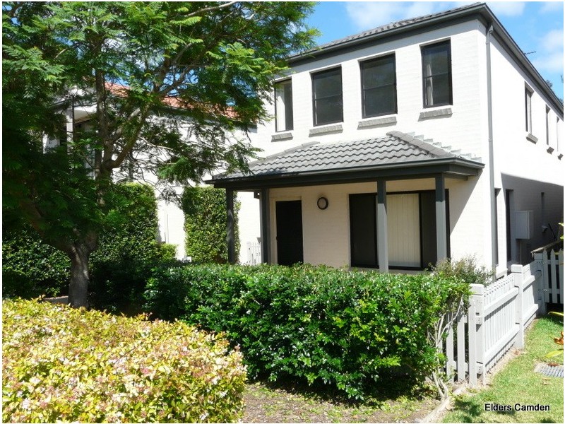 19 Reserve Circuit, Currans Hill NSW 2567