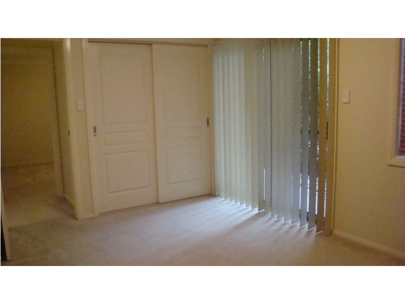 Unit 2/1-7 Barsden Street, Camden NSW 2570