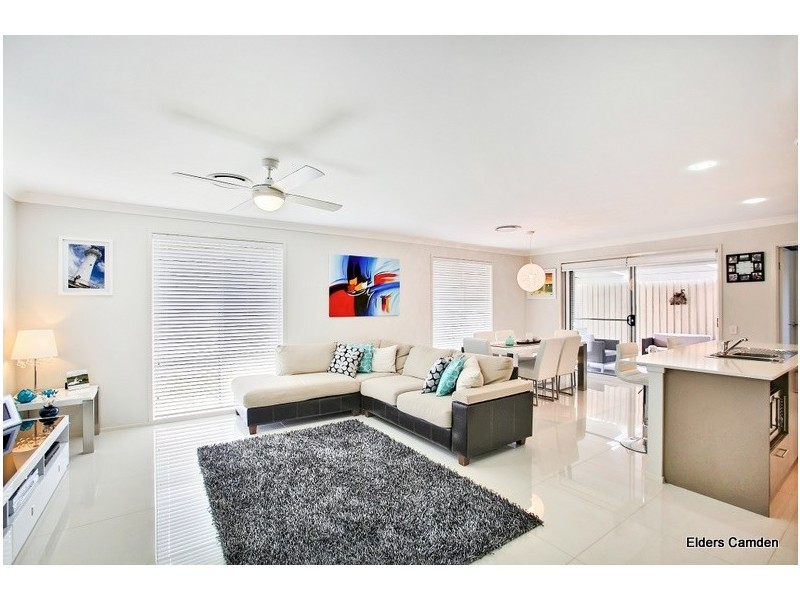 9 Ingham Street, Spring Farm NSW 2570