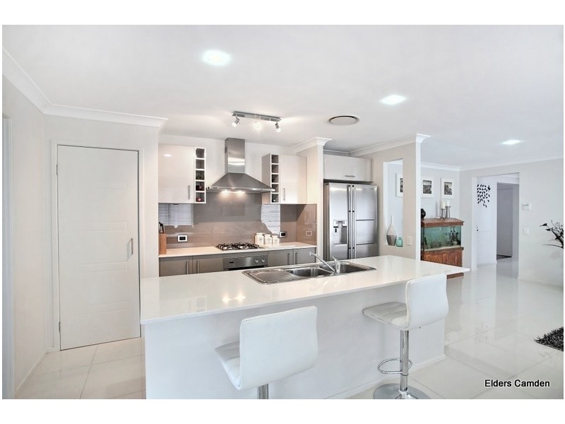 9 Ingham Street, Spring Farm NSW 2570
