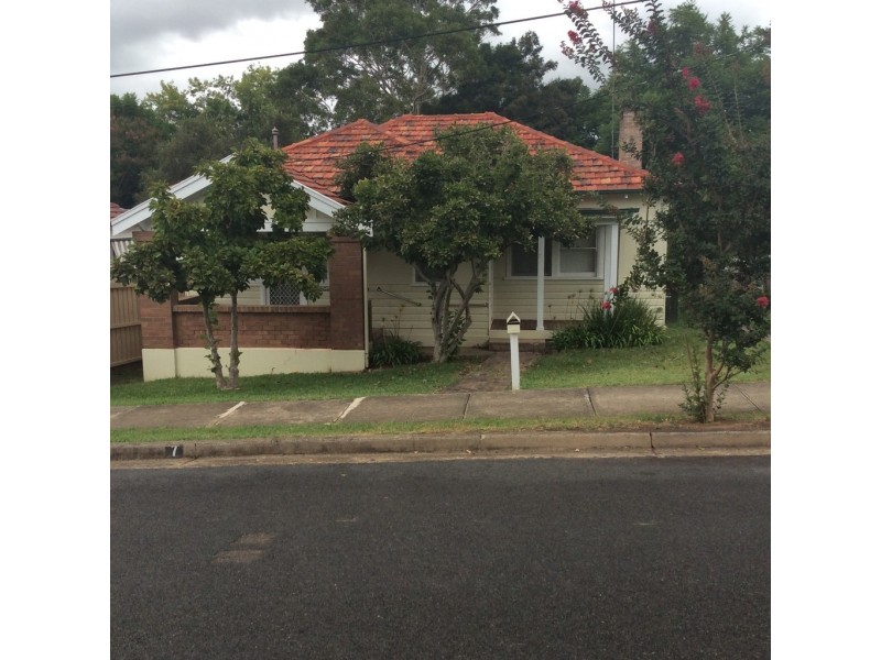 1/7 Chellaston street, Camden NSW 2570