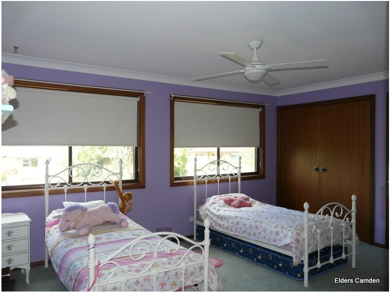 4 Cruikshank Avenue, Elderslie NSW 2570