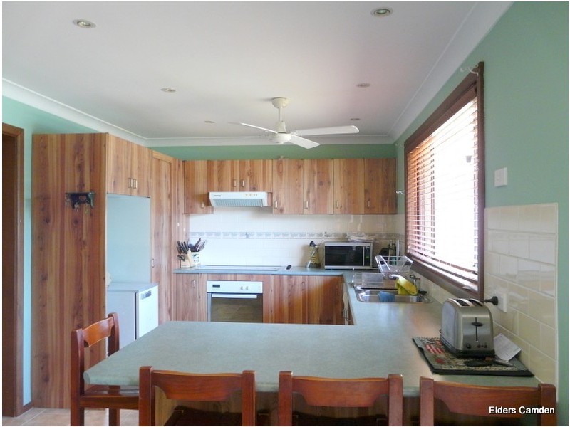 4 Cruikshank Avenue, Elderslie NSW 2570