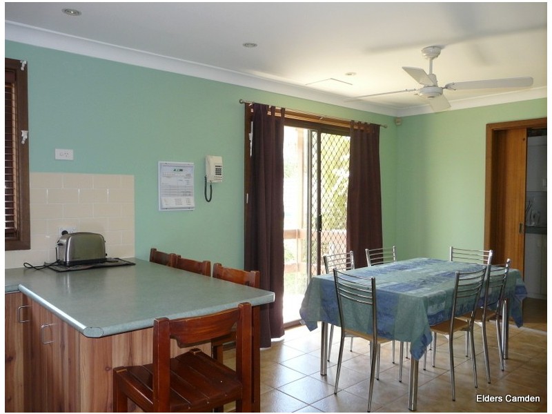 4 Cruikshank Avenue, Elderslie NSW 2570