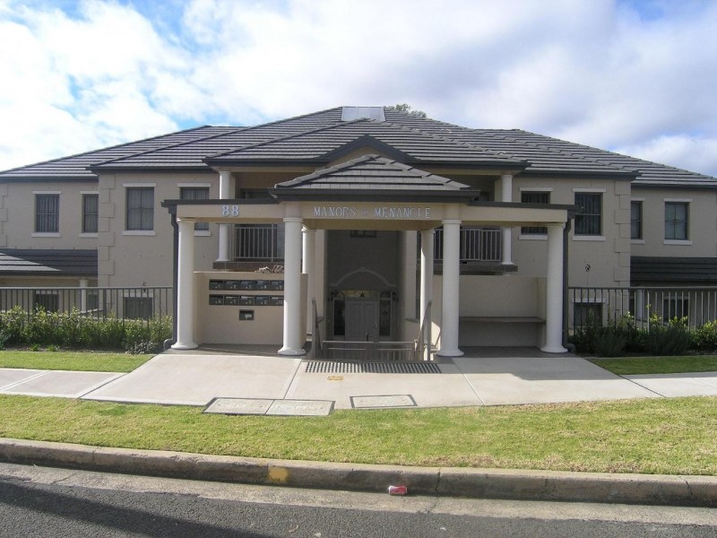 10/88 Menangle Road, Camden NSW 2570