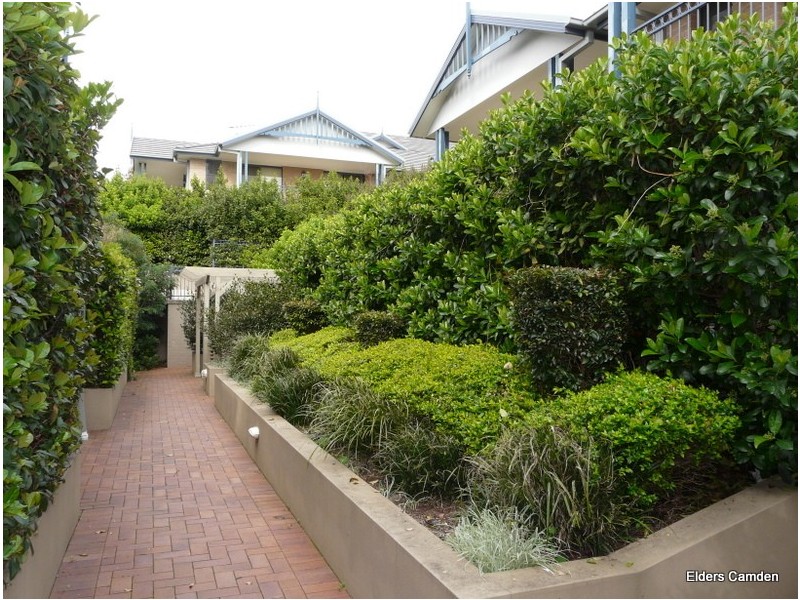 14/1-7 Barsden, Camden NSW 2570