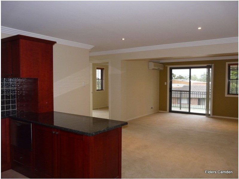 14/1-7 Barsden, Camden NSW 2570