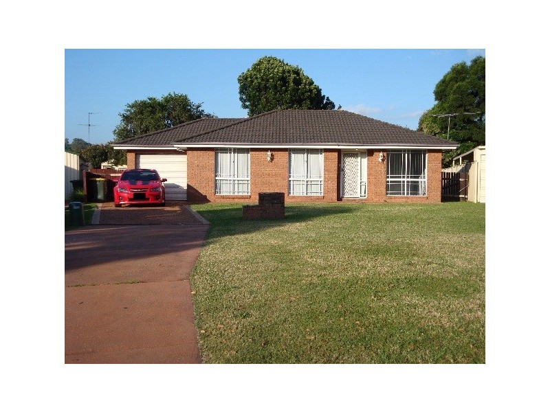 37 Watkins Crescent, Currans Hill NSW 2567