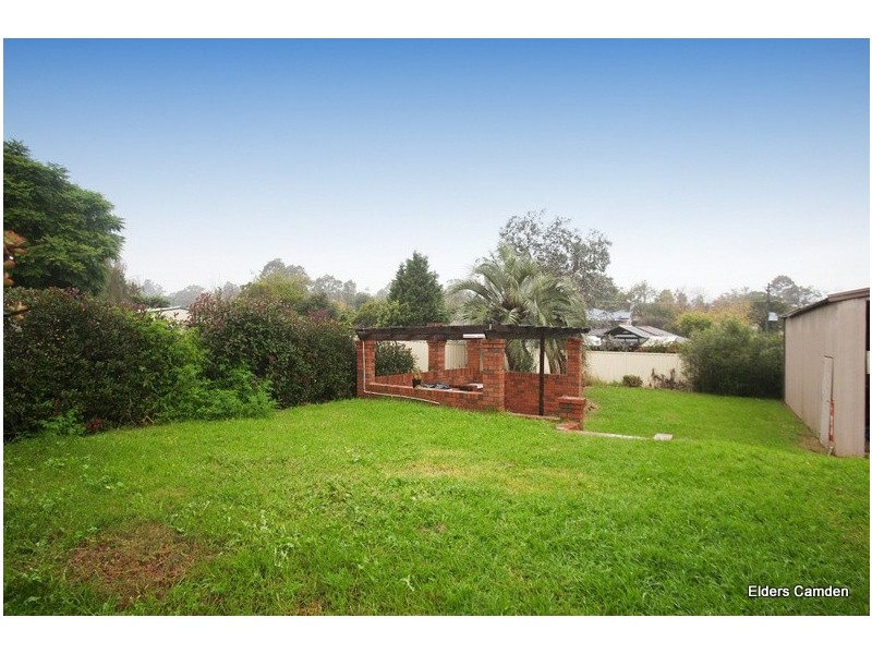10 Chaseling Place, The Oaks NSW 2570