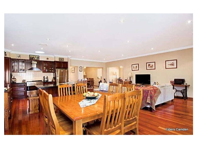 19 Tullet Street, Camden Park NSW 2570