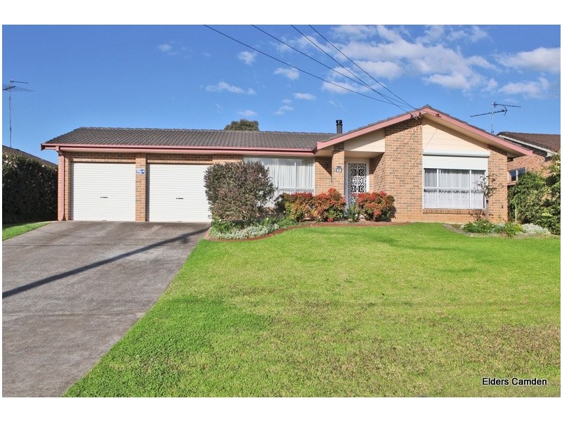9 Devitt Crescent, The Oaks NSW 2570
