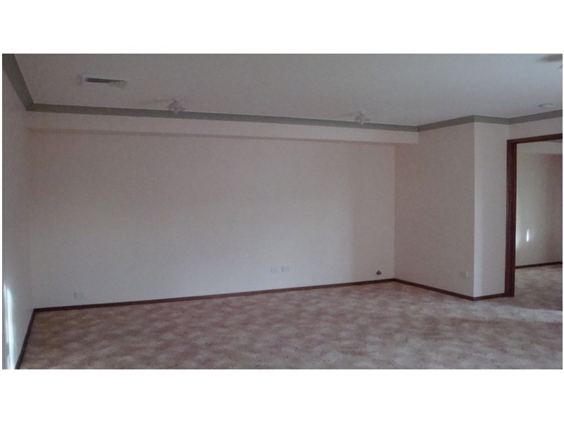 74 Southdown Road, Elderslie NSW 2570