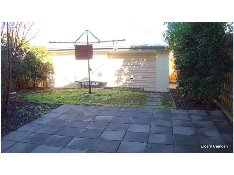 8 Trotter Street, Elderslie NSW 2570
