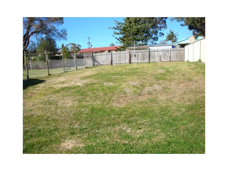 17A William Street, The Oaks NSW 2570