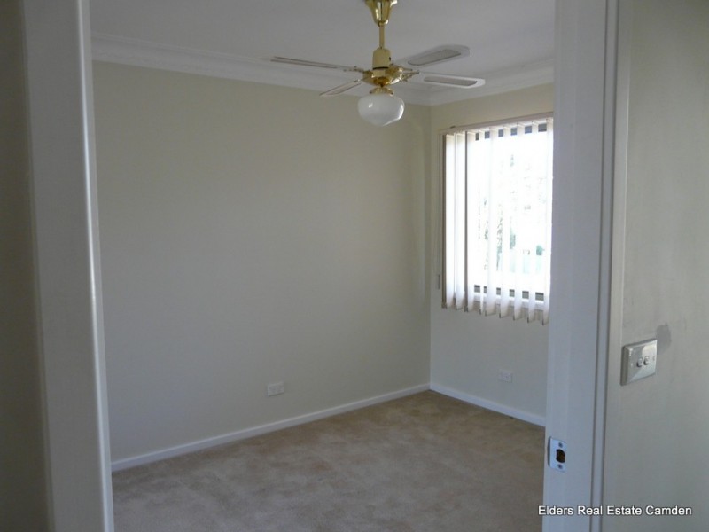 2 Sturt Place, Camden South NSW 2570