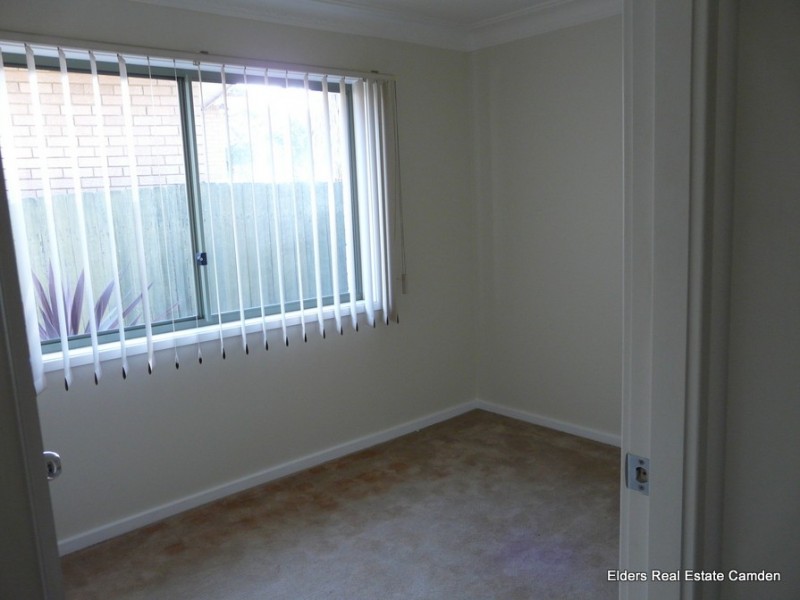 2 Sturt Place, Camden South NSW 2570