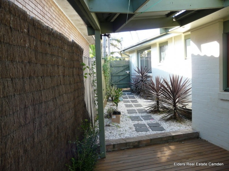 2 Sturt Place, Camden South NSW 2570