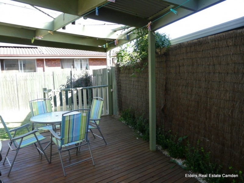 2 Sturt Place, Camden South NSW 2570