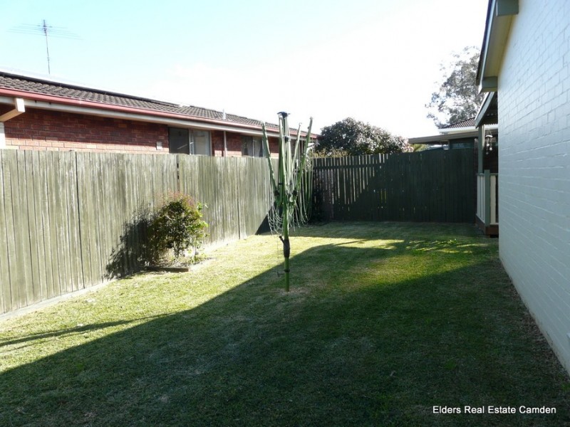 2 Sturt Place, Camden South NSW 2570