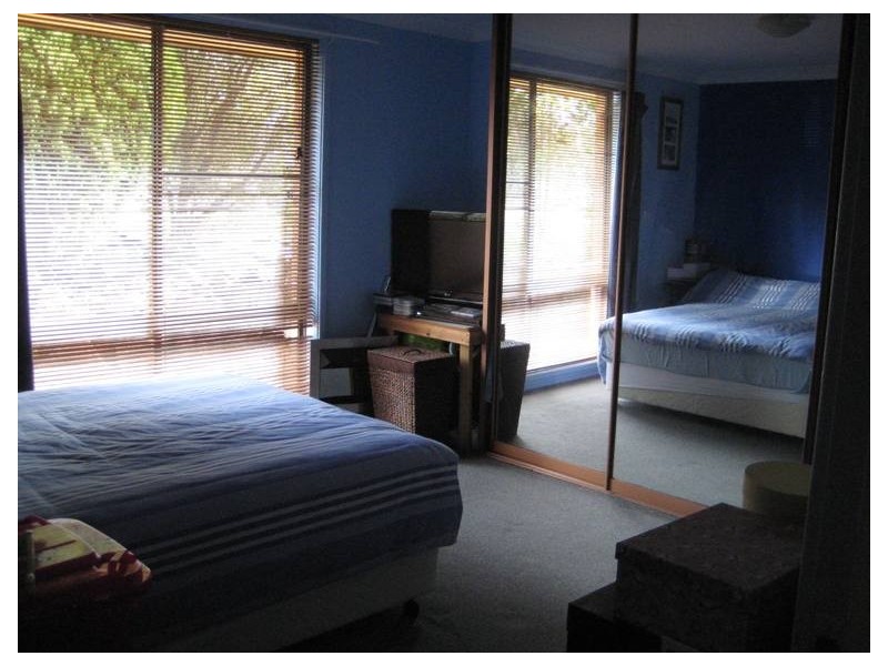 42 Woodland Crescent, Narellan NSW 2567