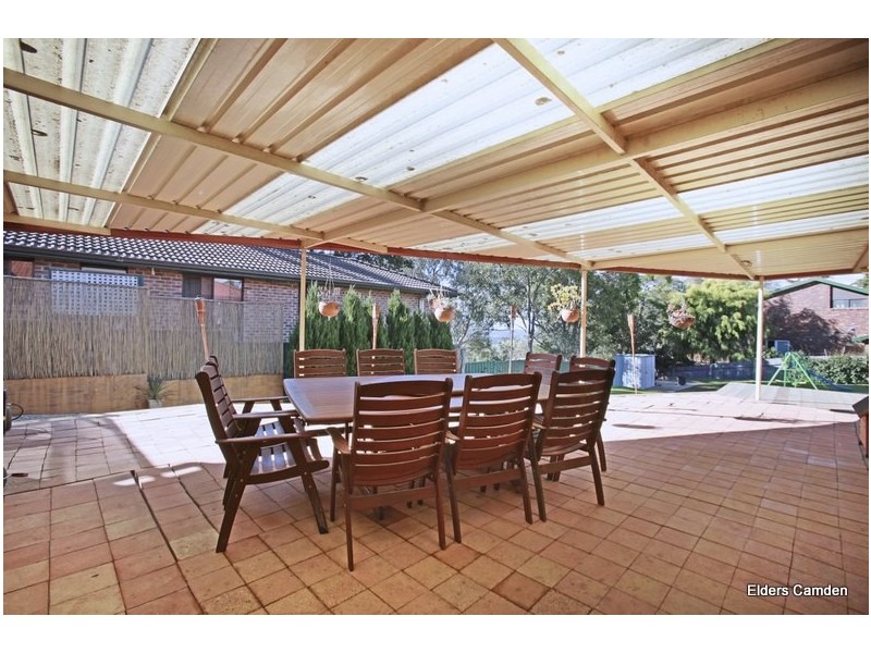 18 Merlin Street, The Oaks NSW 2570