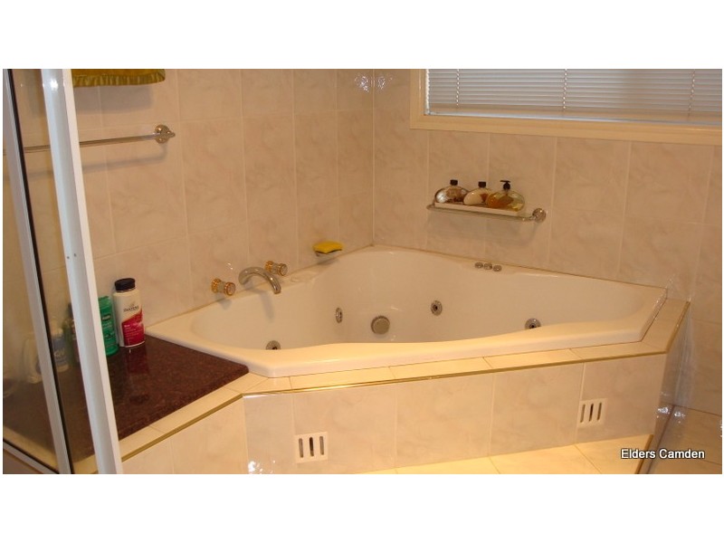 62 Plane Tree Dr, Narellan Vale NSW 2567