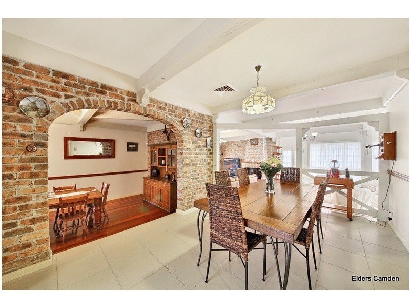 225 Old Razorback Road, Razorback NSW 2571