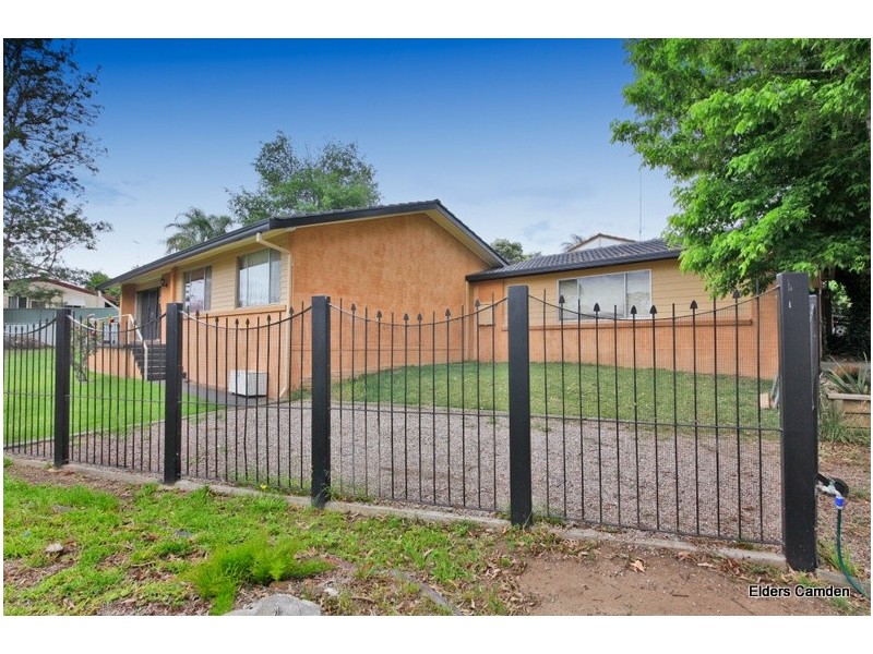 27 Starr Close, Camden NSW 2570