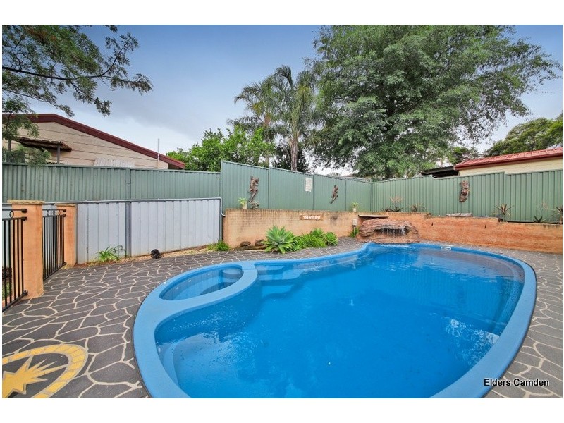 27 Starr Close, Camden NSW 2570
