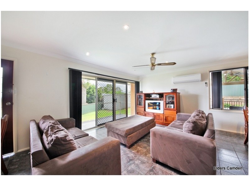 27 Starr Close, Camden NSW 2570