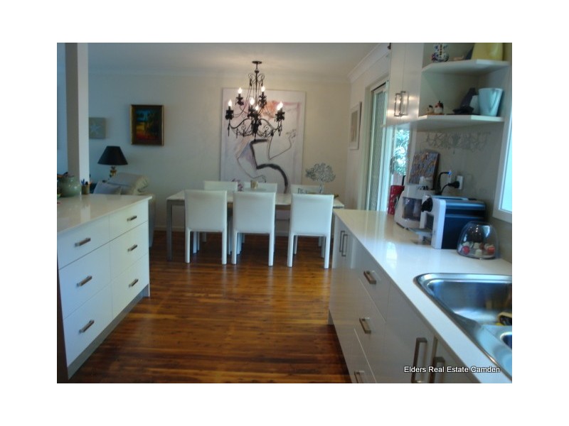72 Pindari Ave, Camden NSW 2570