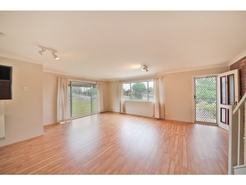 1/36 Macquarie Avenue, Camden NSW 2570