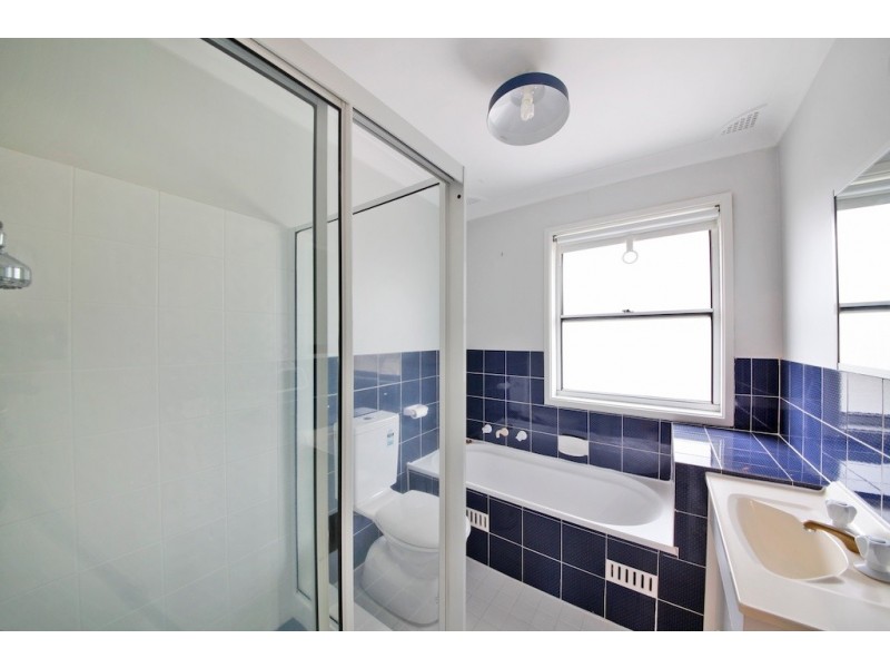 1/36 Macquarie Avenue, Camden NSW 2570