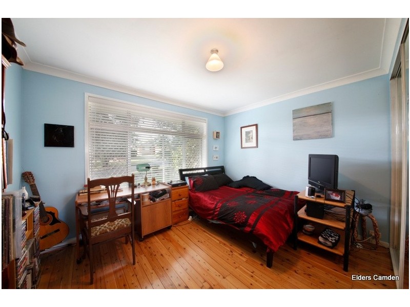 24 Ulmarra Avenue, Camden South NSW 2570