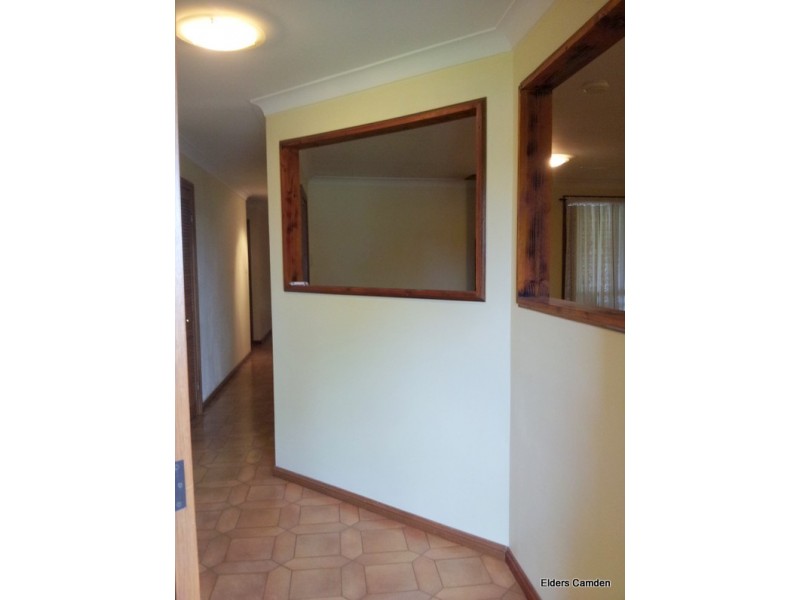 31 Devitt Crescent, The Oaks NSW 2570