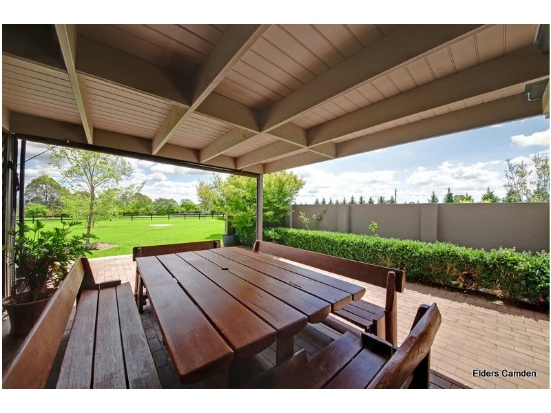 20 Mount View Close, Razorback NSW 2571