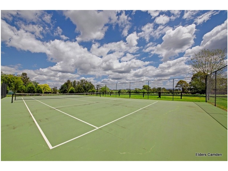 20 Mount View Close, Razorback NSW 2571