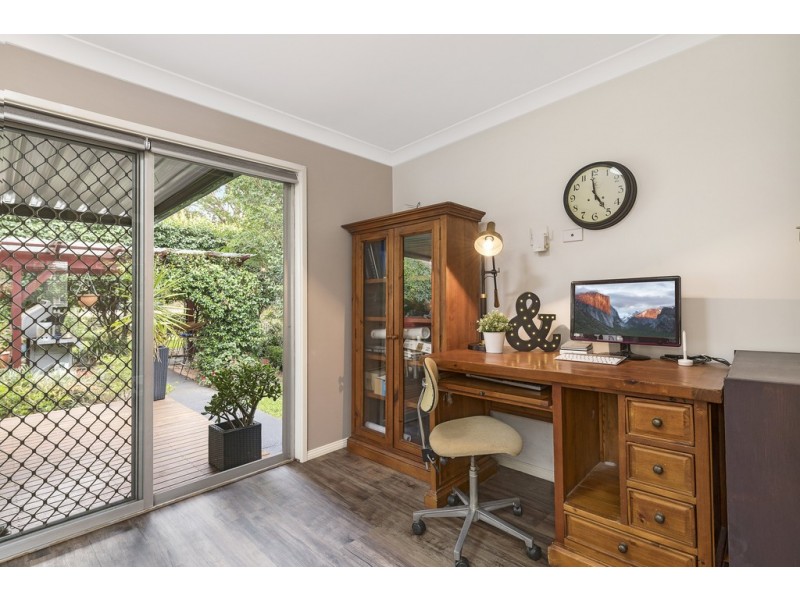 24 Ulmarra Avenue, Camden South NSW 2570