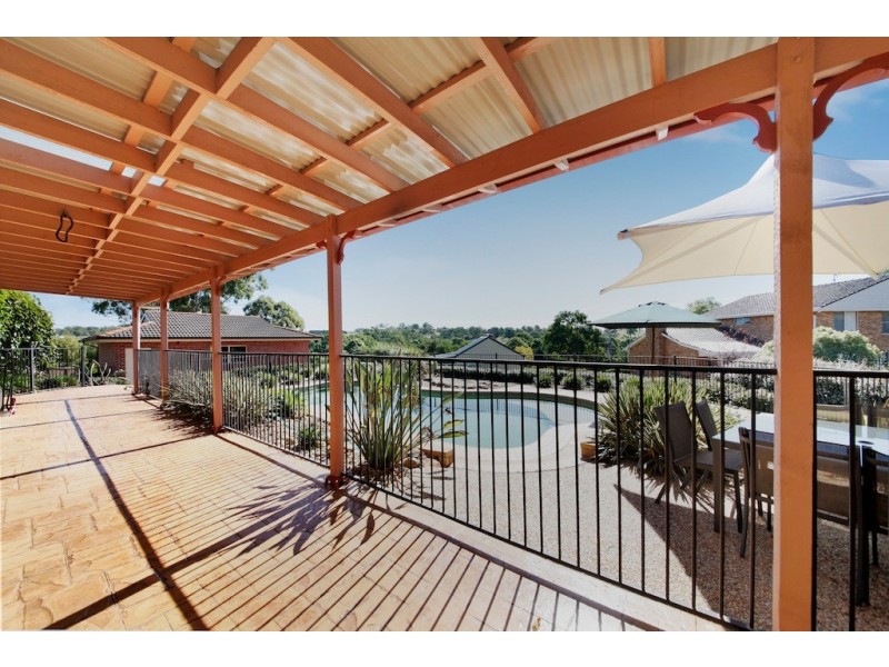 1 William Dowle Place, Grasmere NSW 2570